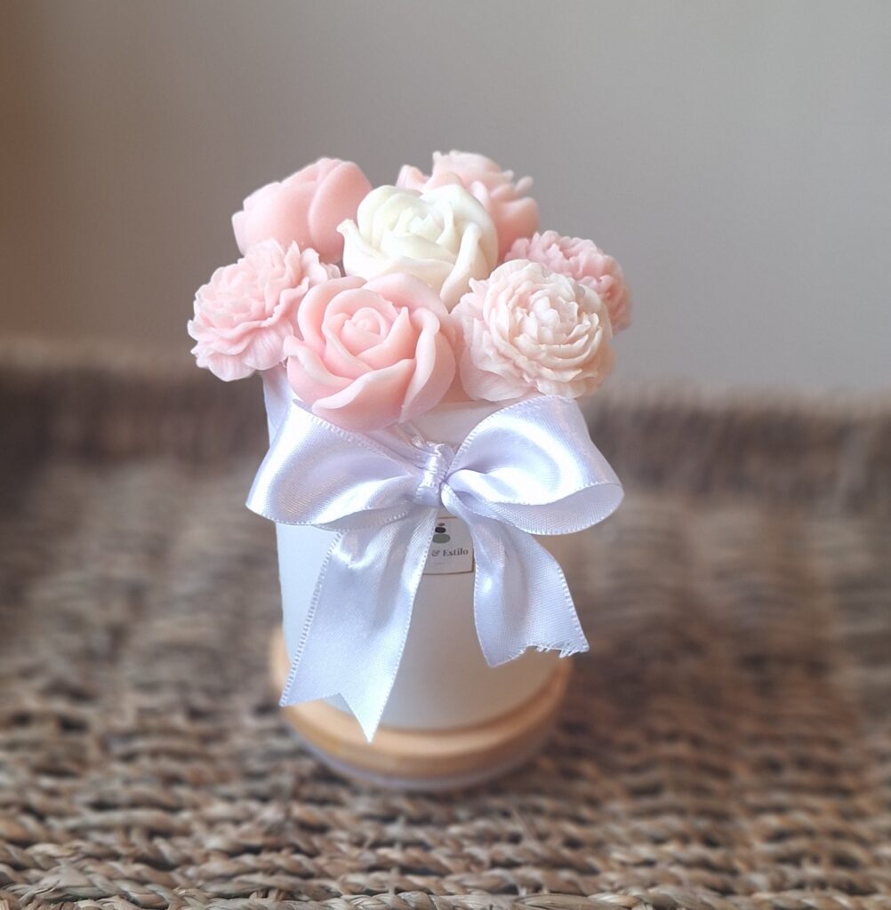 Buquê de Vela Aromática – Vela Perfumada de Cera de Coco com FLores