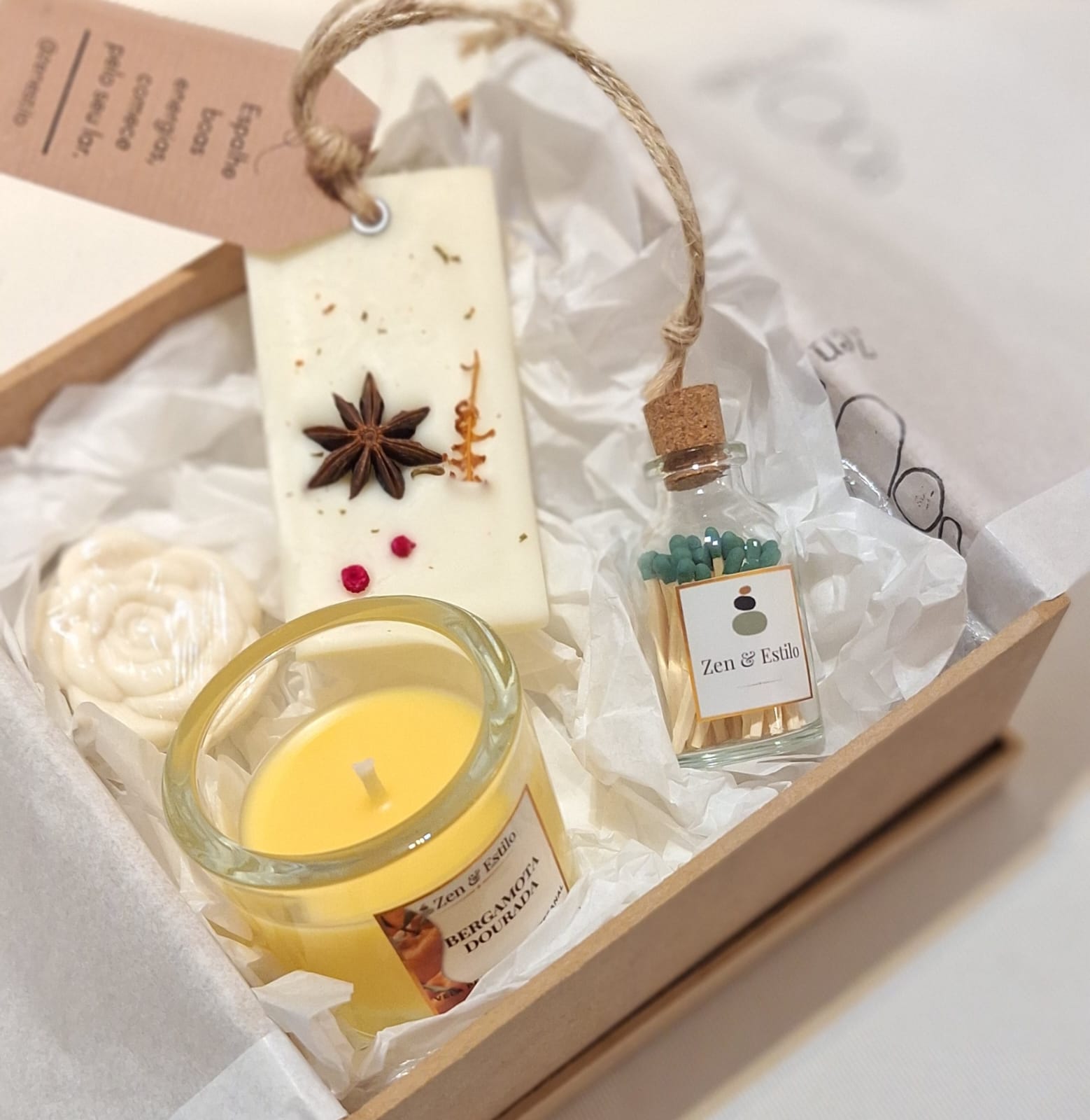 Kit Bergamota Elegância e Aromas - Vela, Sabonete, Sachê e Caixa Madeira - Imagem 2