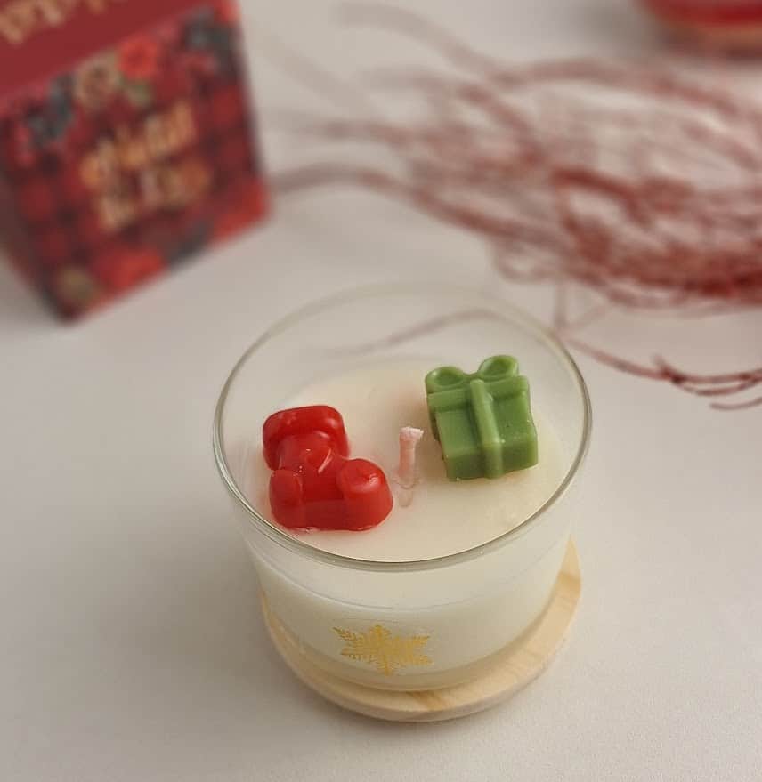 Vela Aromática de Natal Decorada 90g - Imagem 7